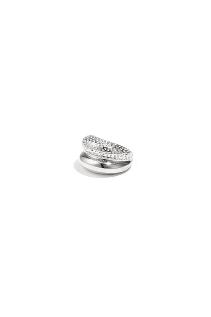 Doppio anello con struttura